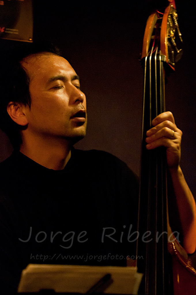 Masa Kamaguchi.Noah Preminger Trio. Club Jimmy Glass, Valencia. 31 Enero 2012